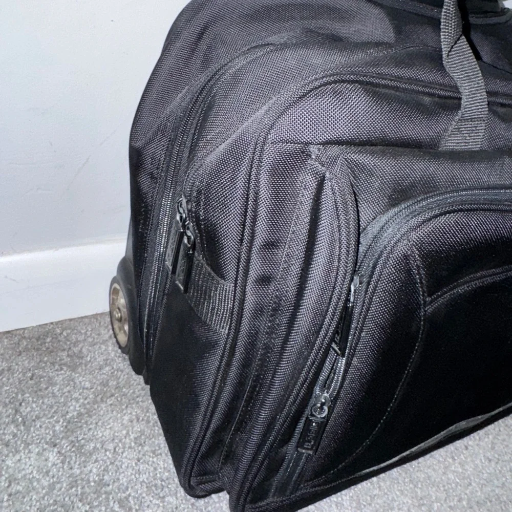 SwissGear Wenger Rolling Laptop Briefcase Black Wheeled Business Travel Bag